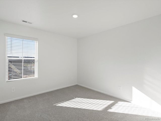 21239 E 65th Drive, Aurora, CO 80019