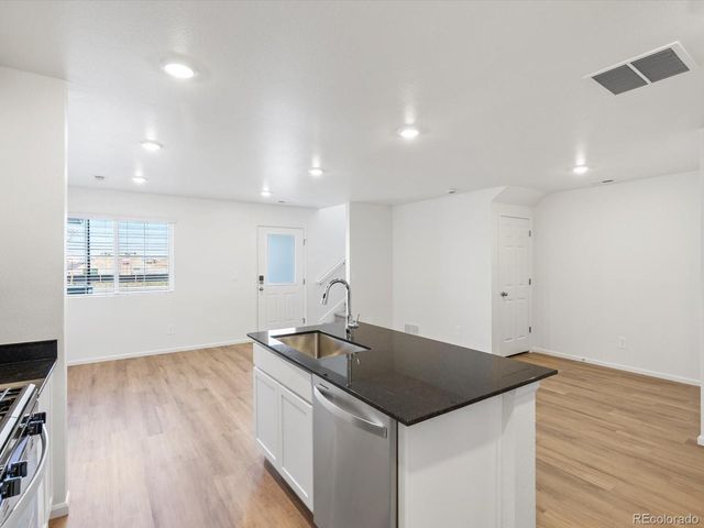 21239 E 65th Drive, Aurora, CO 80019