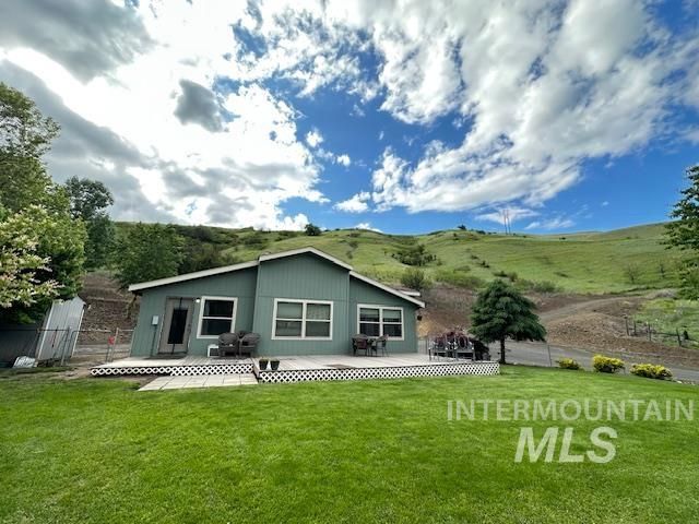 1647 Hwy 3, Kendrick, ID 83537