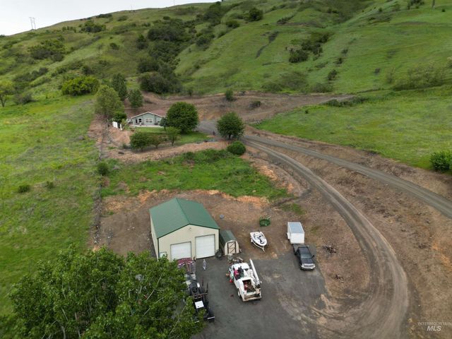 1647 Hwy 3, Kendrick, ID 83537