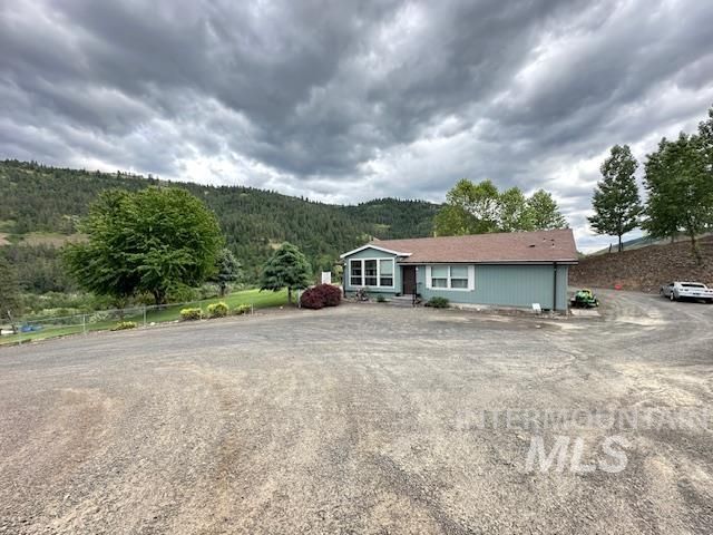 1647 Hwy 3, Kendrick, ID 83537