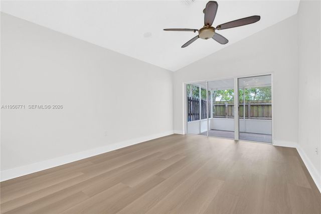 10048 SW 222nd St 0, Cutler Bay, FL 33190