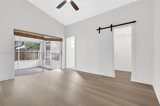 10048 SW 222nd St 0, Cutler Bay, FL 33190