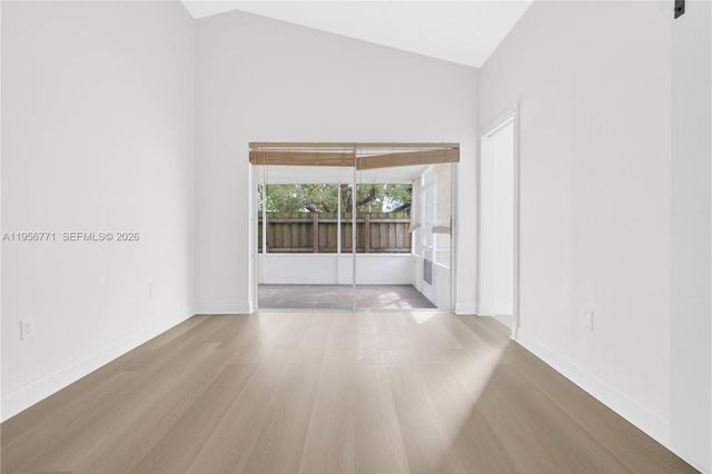 10048 SW 222nd St 0, Cutler Bay, FL 33190