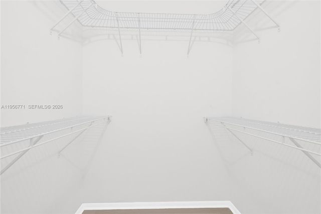 10048 SW 222nd St 0, Cutler Bay, FL 33190