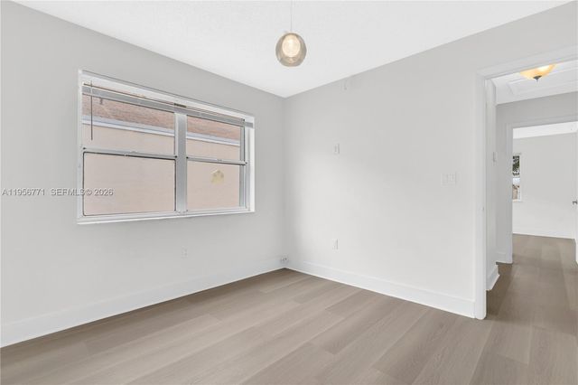 10048 SW 222nd St 0, Cutler Bay, FL 33190