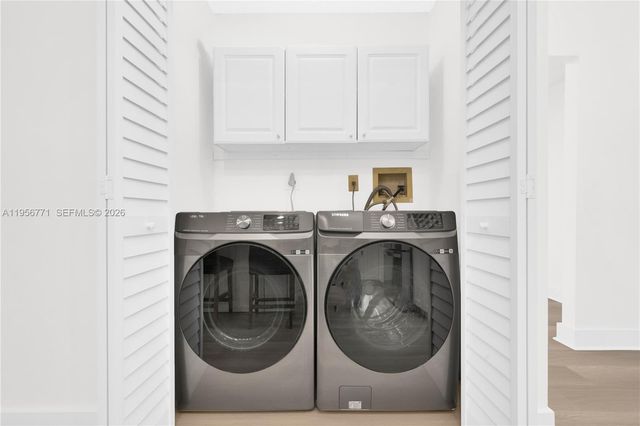 10048 SW 222nd St 0, Cutler Bay, FL 33190