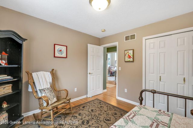 2678 Valdez Drive, Lansing, MI 48911