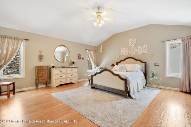 2678 Valdez Drive, Lansing, MI 48911