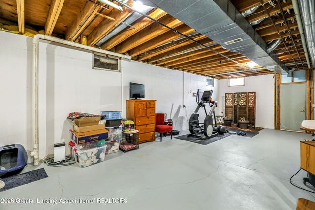 2678 Valdez Drive, Lansing, MI 48911