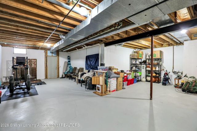 2678 Valdez Drive, Lansing, MI 48911