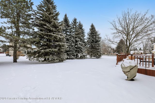 2678 Valdez Drive, Lansing, MI 48911