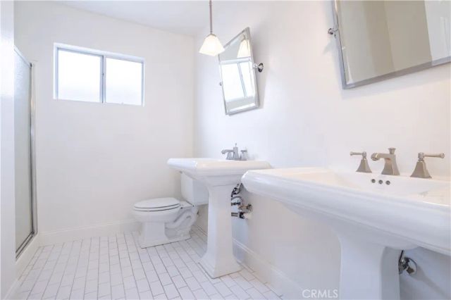 9155 Noble, North Hills, CA 91343