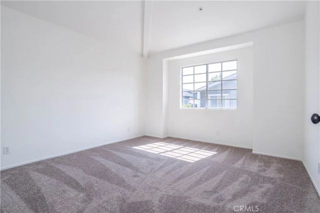 9155 Noble, North Hills, CA 91343