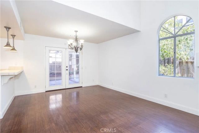 9155 Noble, North Hills, CA 91343