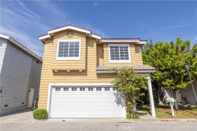 9155 Noble, North Hills, CA 91343