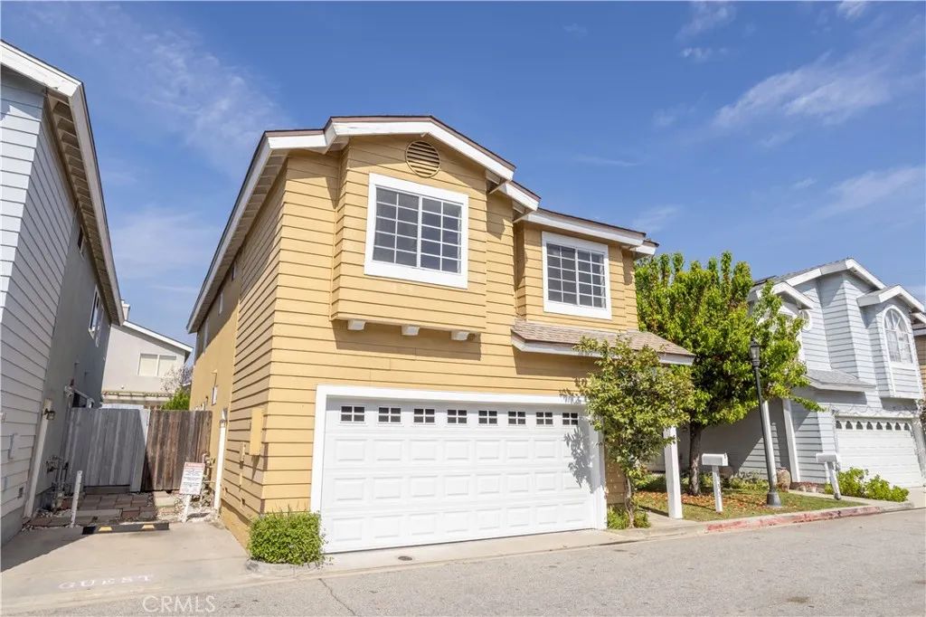 9155 Noble, North Hills, CA 91343