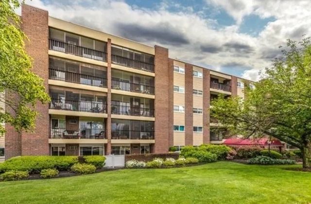 68 Main St. 44C, Stoneham, MA 02180