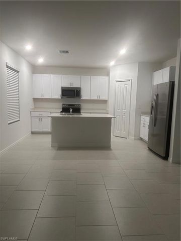 11610 Savanna Lakes BLVD, Lehigh Acres, FL 33974