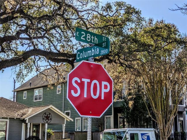 2808 Columbia Street, Houston, TX 77008