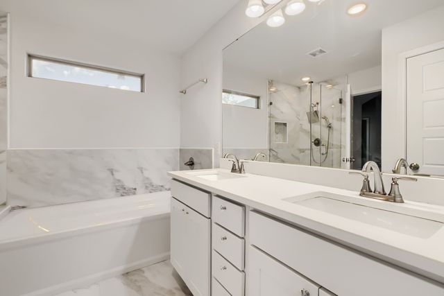 1300 Avenue C, Grand Prairie, TX 75051