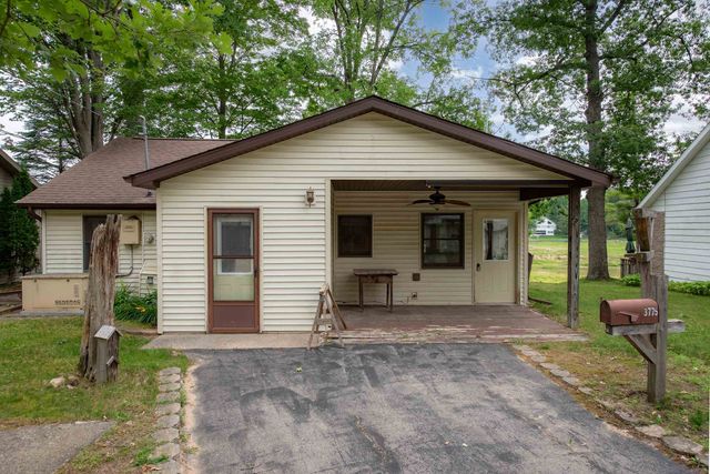 3775 Oakridge Drive, Beaverton, MI 48612