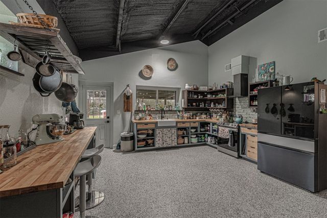 4599 County Road 660, Farmersville, TX 75442