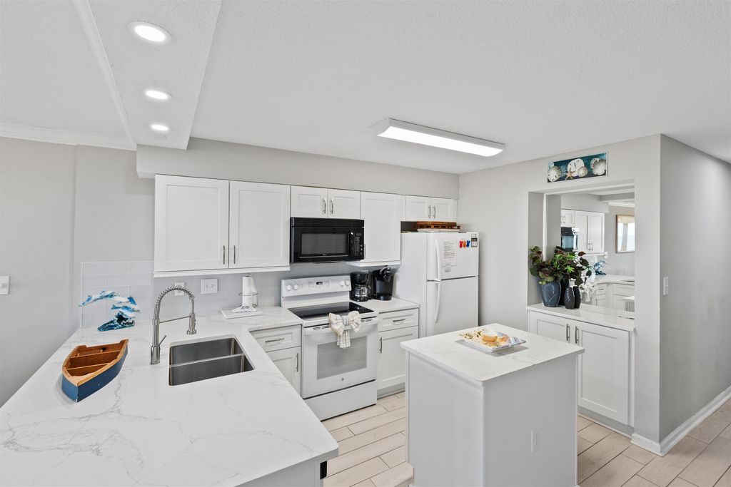 4701 S Ocean Blvd Apt 1A, North Myrtle Beach, SC 29582 — photo 4