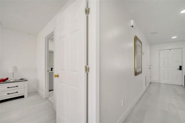 5118 LUNA NEGRA DRIVE, Orlando, FL 32811
