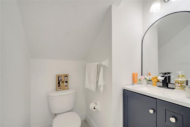 5118 LUNA NEGRA DRIVE, Orlando, FL 32811