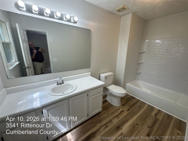 3541 Rittenour Drive, Hope Mills, NC 28348