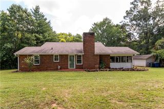 5145 Murray Road, Winston-salem, NC 27106