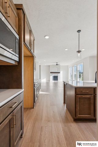 10959 N 173 Street, Bennington, NE 68007