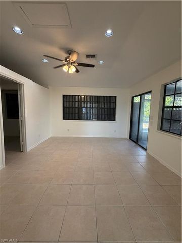 1905 NE 6th ST, Cape Coral, FL 33909