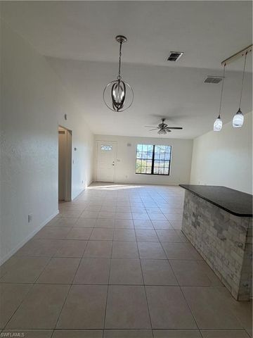 1905 NE 6th ST, Cape Coral, FL 33909