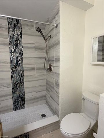 1905 NE 6th ST, Cape Coral, FL 33909