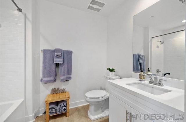 4382 Pacifica Way 1, Oceanside, CA 92056