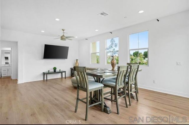 4382 Pacifica Way 1, Oceanside, CA 92056