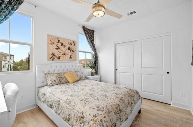4382 Pacifica Way 1, Oceanside, CA 92056