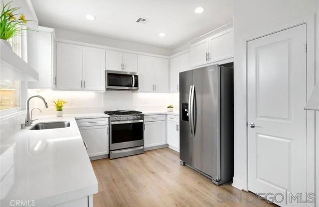 4382 Pacifica Way 1, Oceanside, CA 92056