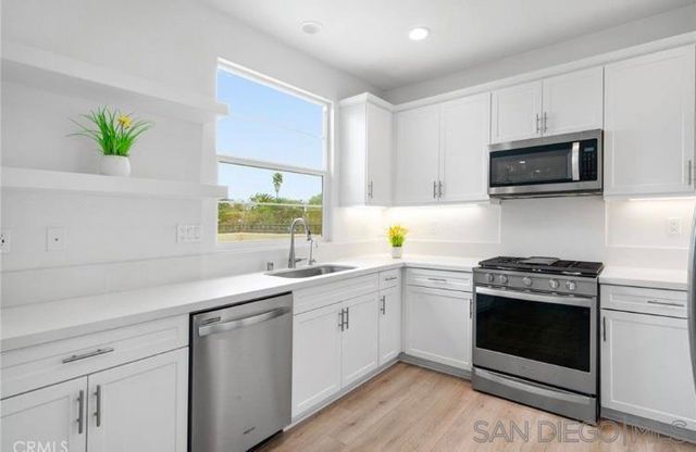 4382 Pacifica Way 1, Oceanside, CA 92056