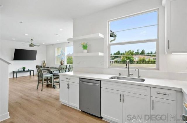 4382 Pacifica Way 1, Oceanside, CA 92056