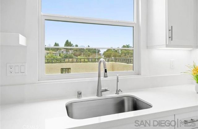4382 Pacifica Way 1, Oceanside, CA 92056