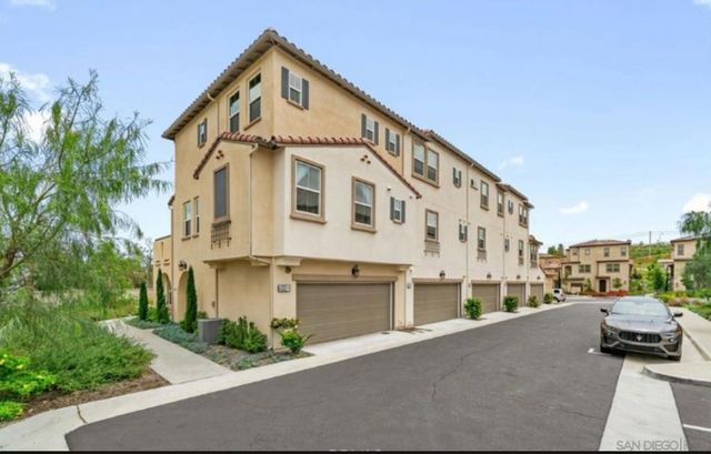 4382 Pacifica Way 1, Oceanside, CA 92056