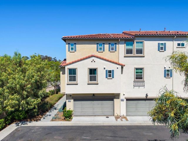 4382 Pacifica Way 1, Oceanside, CA 92056