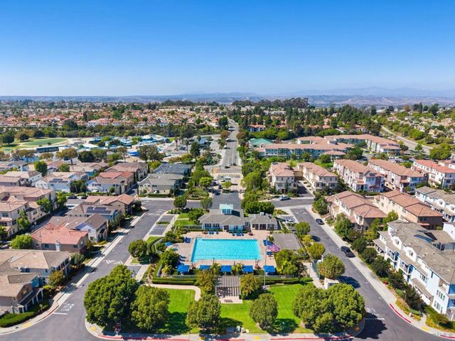 4382 Pacifica Way 1, Oceanside, CA 92056