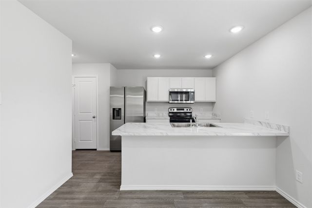 832 Eagles Nest Drive, Cleburne, TX 76031