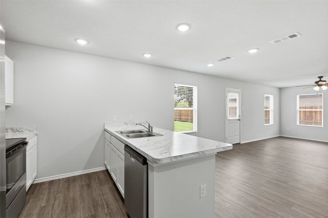 832 Eagles Nest Drive, Cleburne, TX 76031