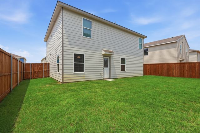 832 Eagles Nest Drive, Cleburne, TX 76031
