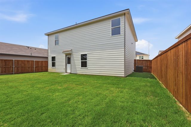 832 Eagles Nest Drive, Cleburne, TX 76031
